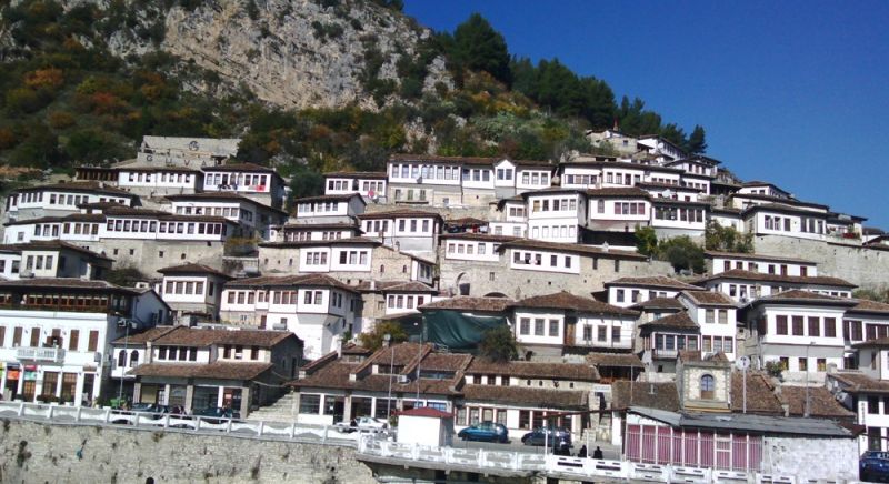 TAJNE ALBANIJE DRAč-BERAT-TIRANA -SKADAR- 3 DANA