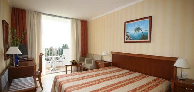 Hotel Mediteran, room