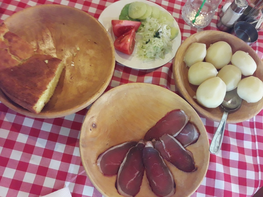 Traditional Montenegrin food