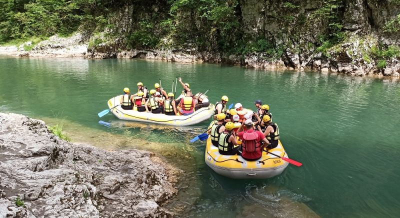 RAFTING TARA RIVER